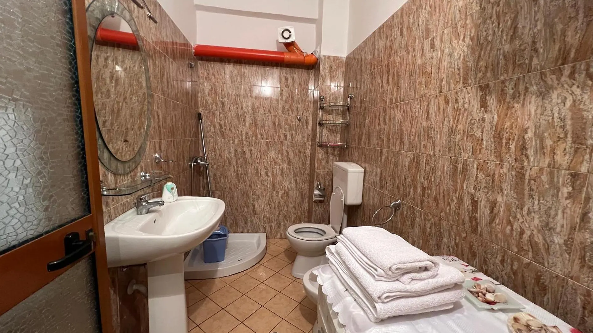 Apartment Vivian Vlorë アルバニア